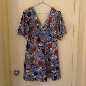 Zara blue floral batwing dress